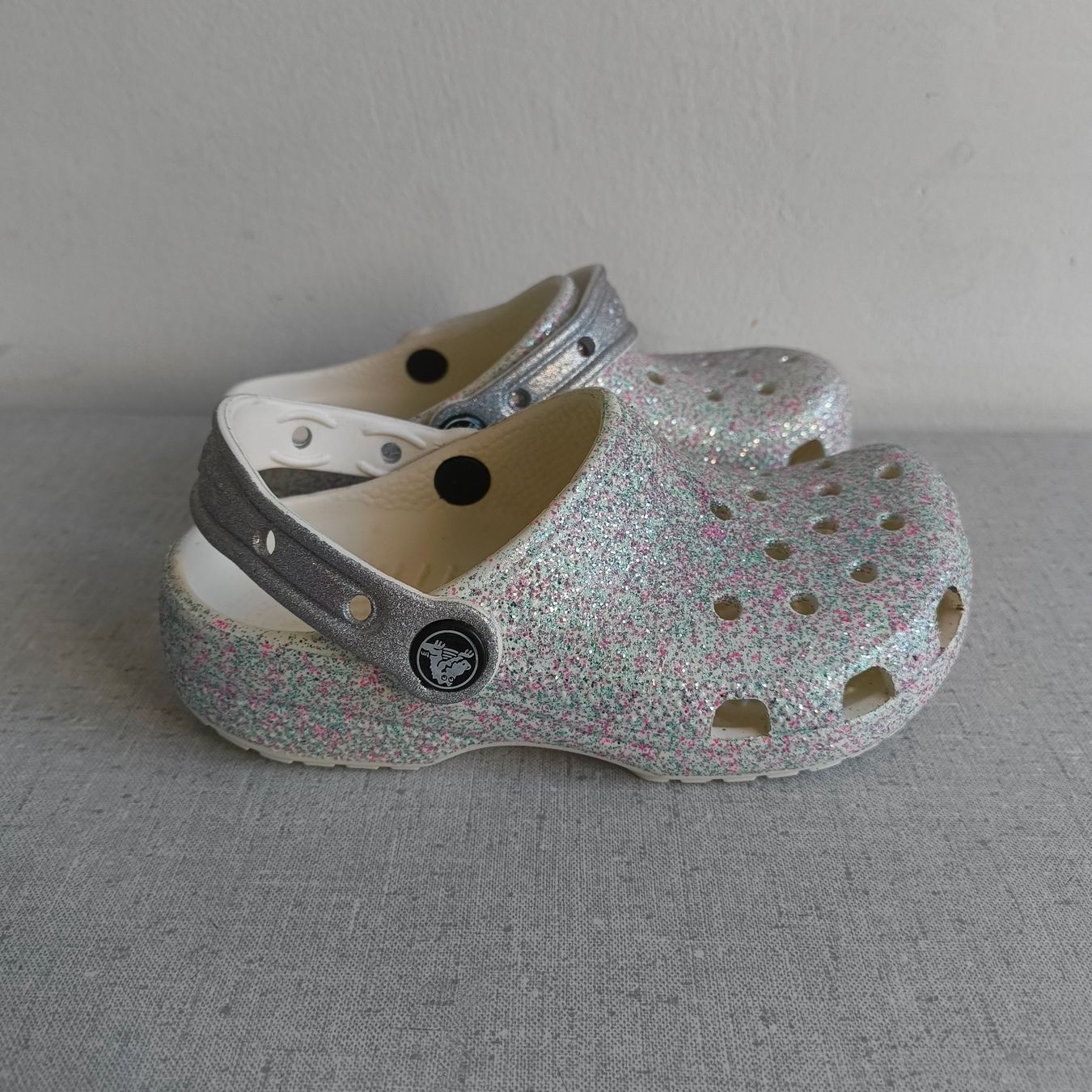 Crocs Scarpe per ragazze: Crocs, Grösse J2, 33/34 – Nuovo e nell'imballaggio originale da Uitikon Waldegg venduto da PJLS1