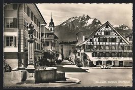 Küssnacht, Dorfplatz mit Gasthaus Engel