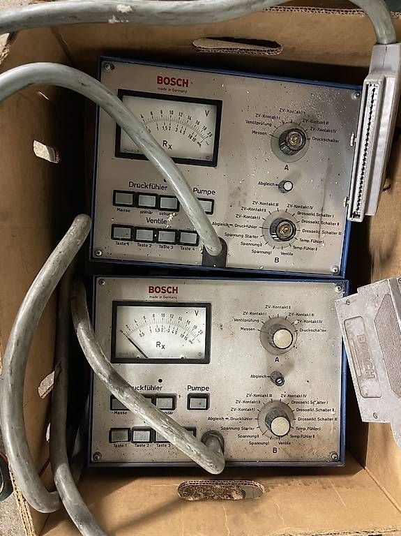 Bosch Misurare: 2x Bosch EFAW 228 D-Jetronic Tester – Usato da Hinwil venduto da fabinho1333