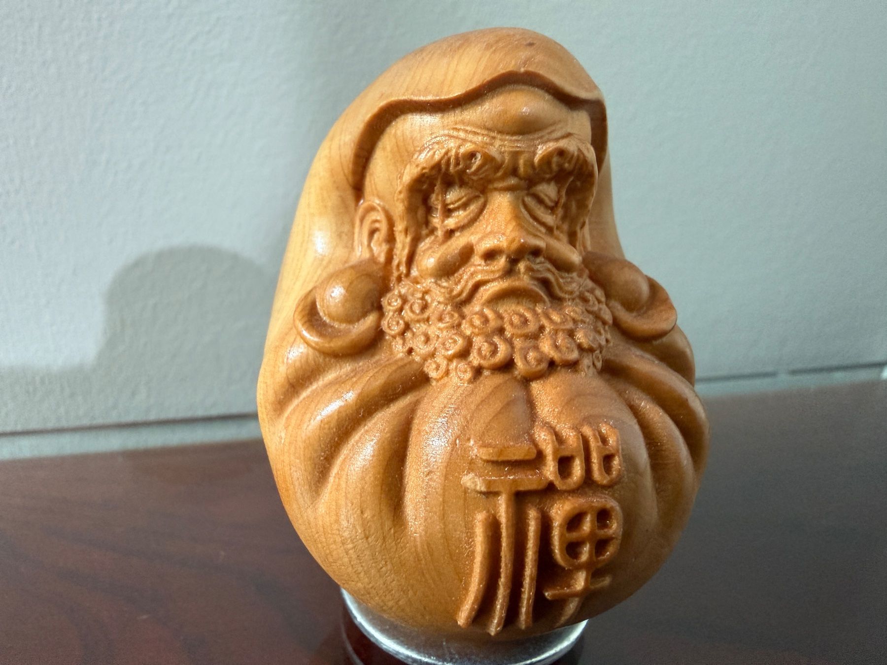 Statuette: Daruma-Figur Buchsbaum, geschnitzt, Mitte 20. Jahrhundert – Usato da Au ZH venduto da Valeleti