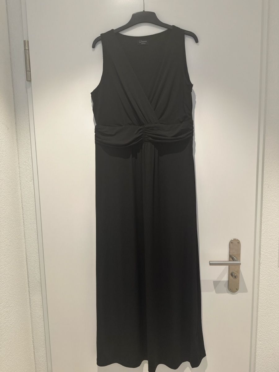 Vestiti: Abendkleid schwarz Grösse L – Usato da Zug venduto da Hehe