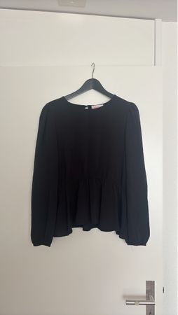 Schwarzes Langarm-Oberteil Grösse XL guter Zustand
