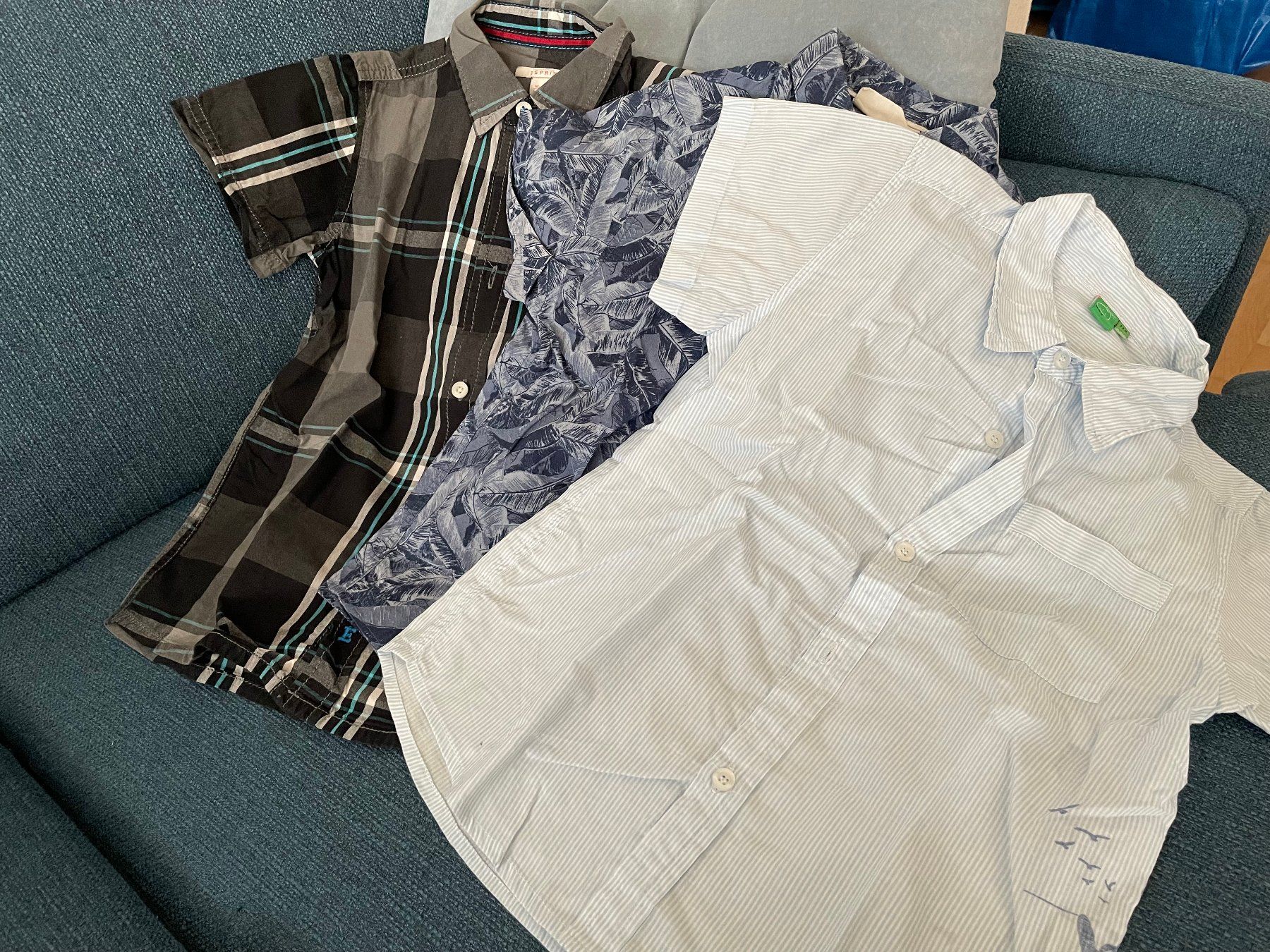 Camicie, T-shirt & Polo: 3 Hemden Gr. 122/128 – Usato da Uzwil venduto da justitia8