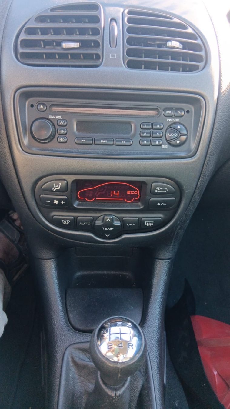 Peugeot Automobili: PEUGEOT 206 2.0 Cabrio – Usato da Rebstein venduto da TonyRasta-Autohandel 6