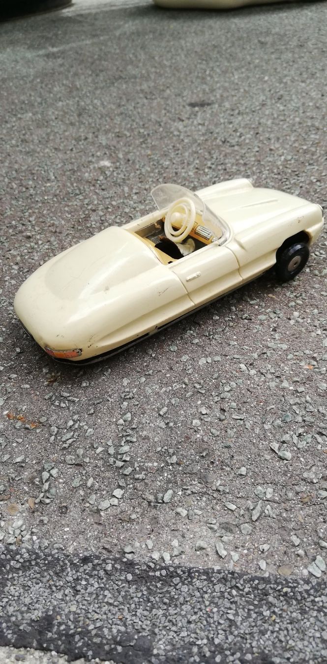 Schuco Giocattoli: Schuco Auto Dalli 1011, defekt ab 1Fr. – Difettoso da Thun venduto da Matthias72 8