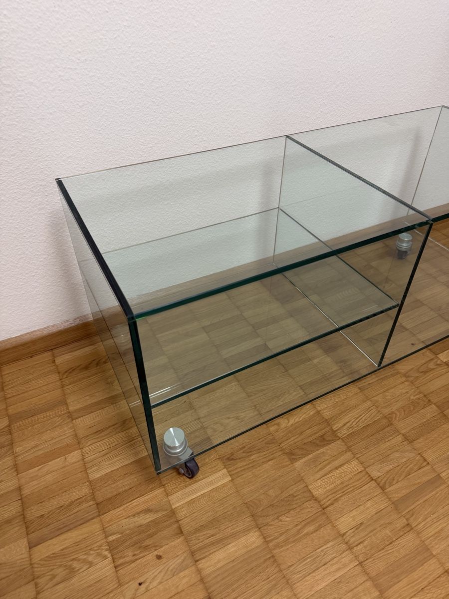 Pfister Mobili TV: TV Tisch aus Glas – Usato da Basel venduto da Hariva 3