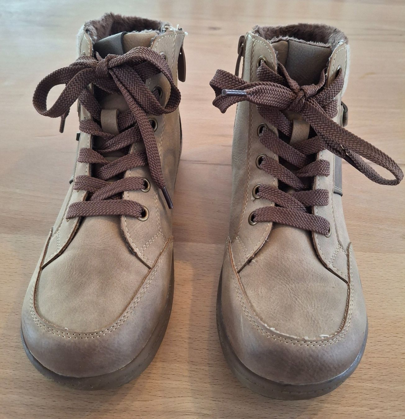 Scarpe da donna: Winterschuhe Damen, Gr. 38 – Usato da Bilten venduto da pelanov 4