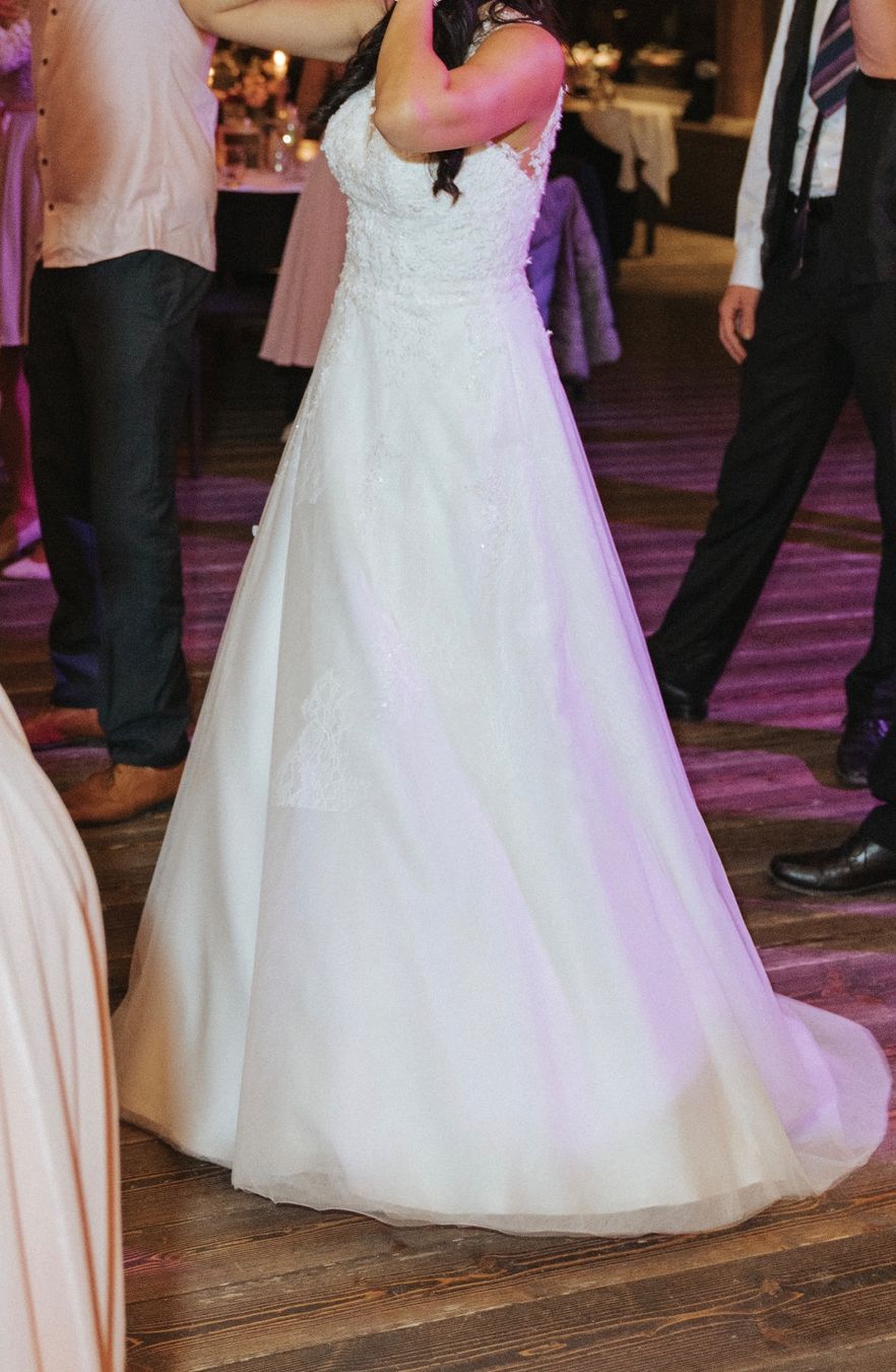 Robes: Brautkleid Spitze Grösse 36 – D'occasion à Frauenfeld par sarmun 4