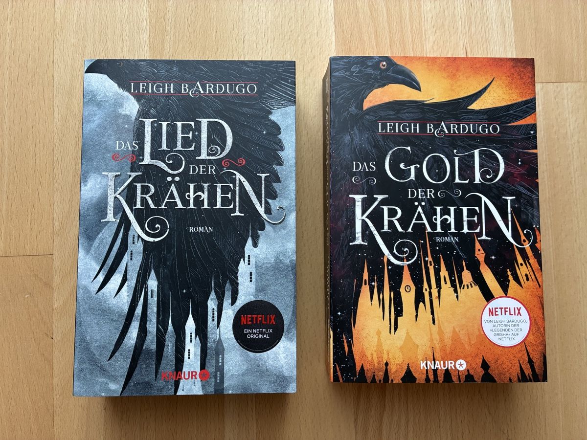 Libri: LEIGH BARDUGO KRÄHEN-SAGA – Nuovo (secondo la descrizione) da Zwingen venduto da lar_m9ng