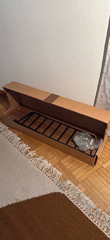 Regale: Poket String Regal, Wandregal, Bücherregal, Holz – Gebraucht aus Zürich von simw92 2