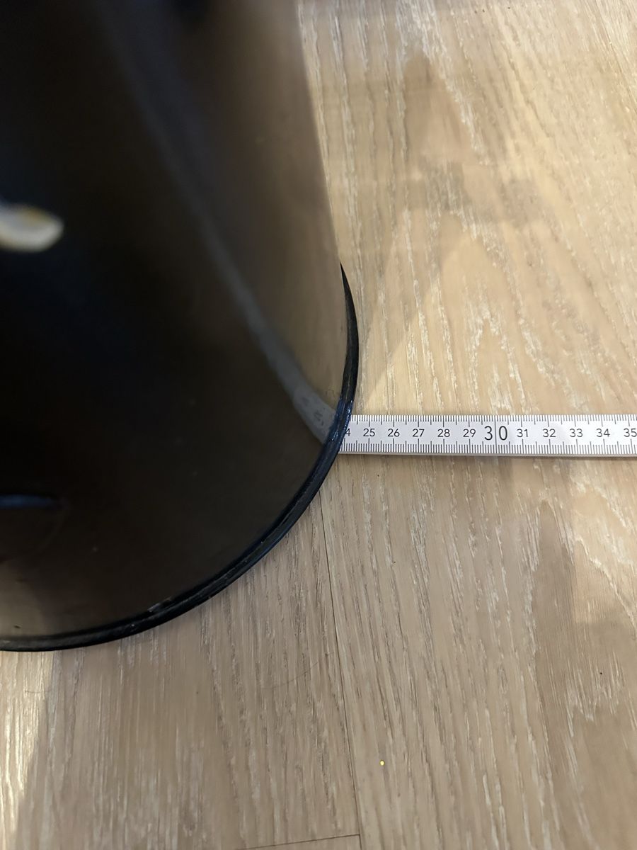Sonstige Büroeinrichtungen: Schirmständer mit fantastischen Optik – Gebraucht aus Basel von Ivana_4 4