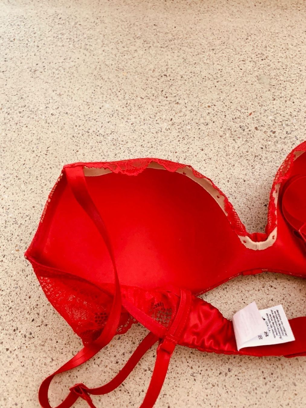 Calvin Klein Sonstige Unterwäsche: Körbchen-BH Calvin Klein neu 75c – Neu (gemäss Beschreibung) aus Zürich von Jaskam 4