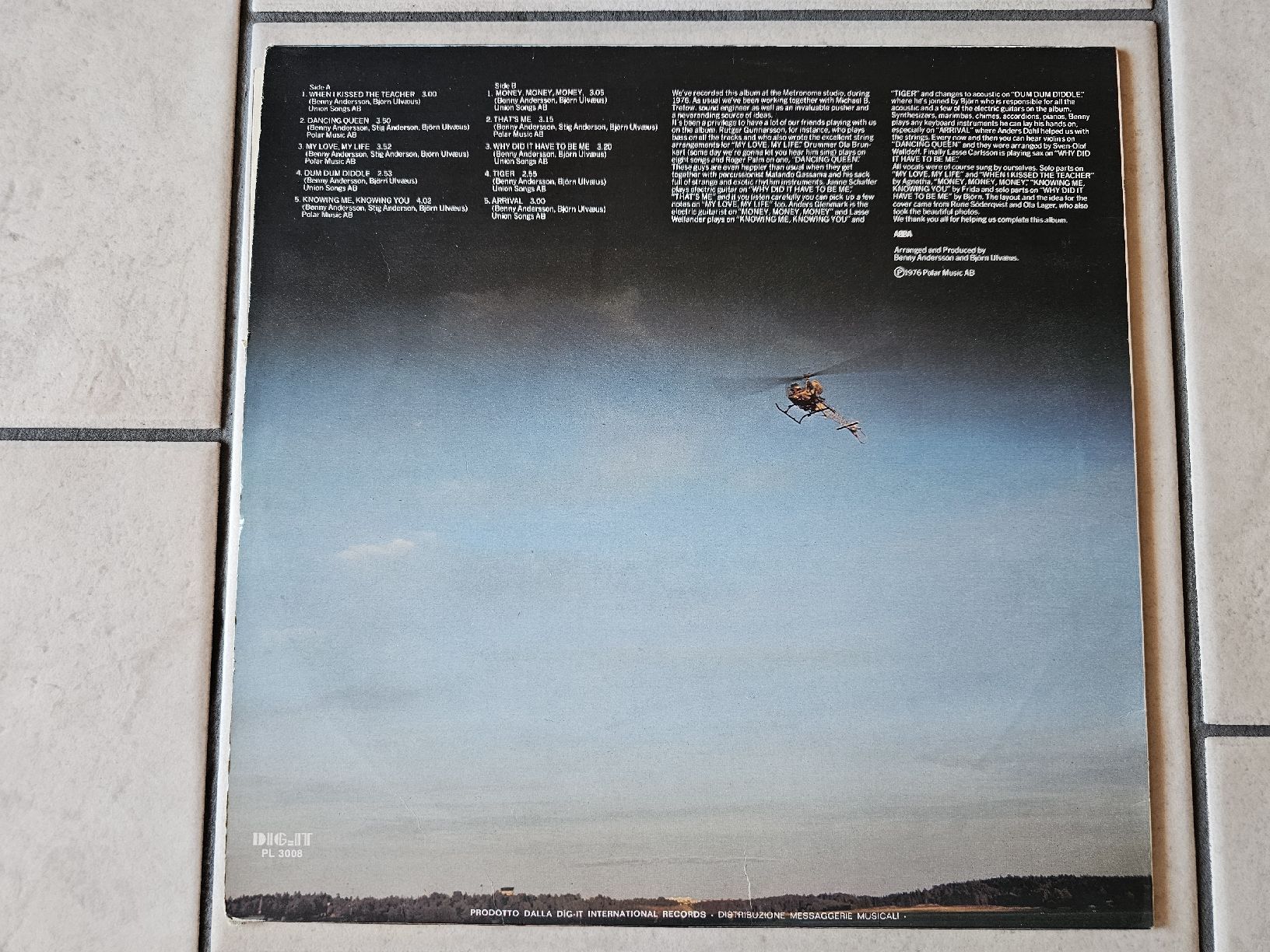 Dischi in vinile: ABBA  -  The Arrival  /  LP – Usato da Schneisingen venduto da backstore24 1