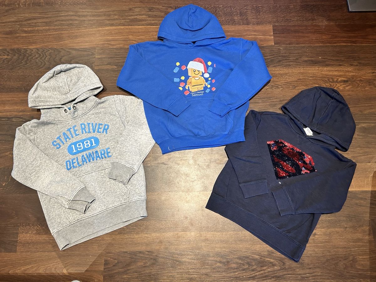 Pulls et sweat-shirts: Winterpullover Paket 9 stk. grosse 122-128 – D'occasion à Romanshorn par Matet07 2