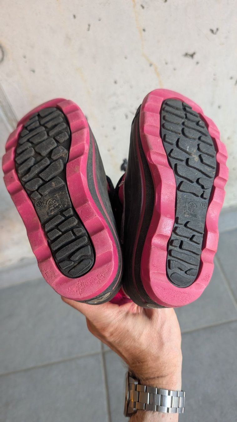 Schuhe für Mädchen: Kamik Winterstiefel GoreTex – Gebraucht aus Kirchdorf AG von Reto2005 3