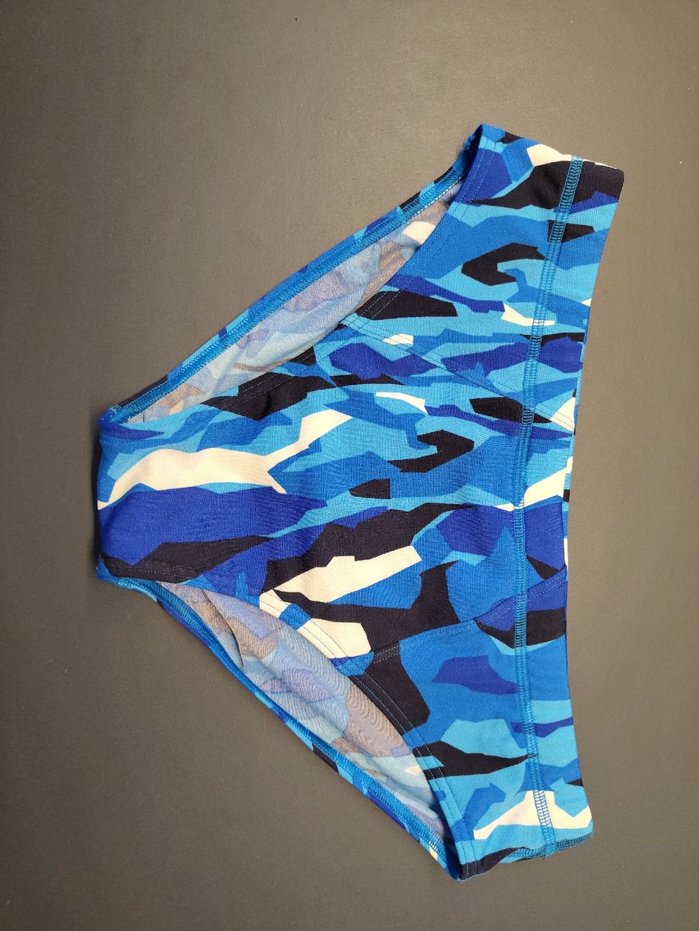 Badehosen: Slip de bain FUNKY TRUNKS  – Gebraucht aus Porrentruy von flopy92