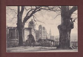 BERN - Bundeshaus und Münster von der kleinen Schanze aus