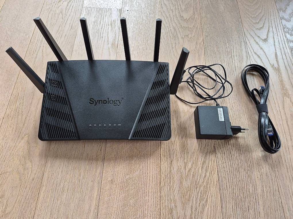 Modem & Router: Synology RT6600ax Router – Usato da Stans venduto da SkullGore