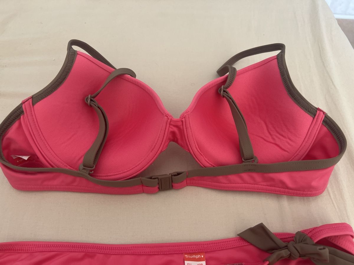 Triumph Costumi da bagno & Bikini: Maillot de bain Triumph rose Taille 40B neuf – Nuovo (secondo la descrizione) da Vernier venduto da lea_77bv 2