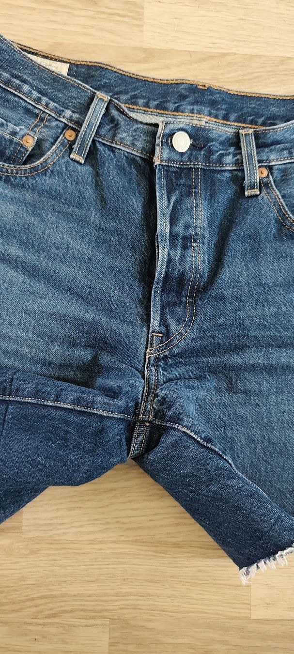 Levi's Jeans: Levi's 501 short 29 – Neu (gemäss Beschreibung) aus Martigny von Seuph02 3