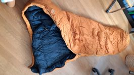 Daunenschlafsack
