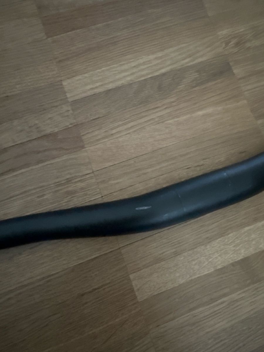 Pezzi di ricambio: Sixpack Millenium Lenker 785 mm – Usato da Bäch SZ venduto da marco0003 3