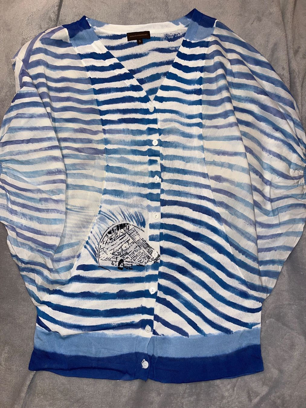 Blusen: New blouse ADOLFO DOMINGUEZ size S/M – Neu (gemäss Beschreibung) aus Chêne-Bougeries von Seetooyoo