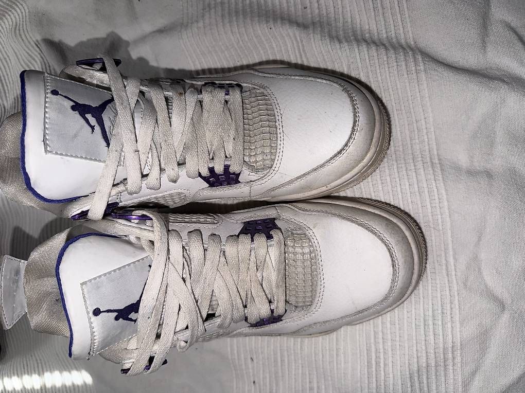 Chaussures hommes: Jordan 4 Replica – D'occasion à Geuensee par mar_ld75