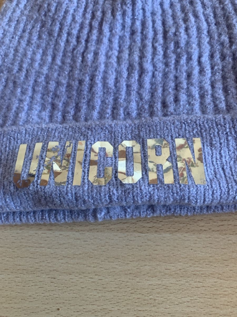 Hüte, Mützen & Caps: Strickmütze Unicorn hellblau Damen Einheitsgrösse – Gebraucht aus Laufen von Nivo33 1