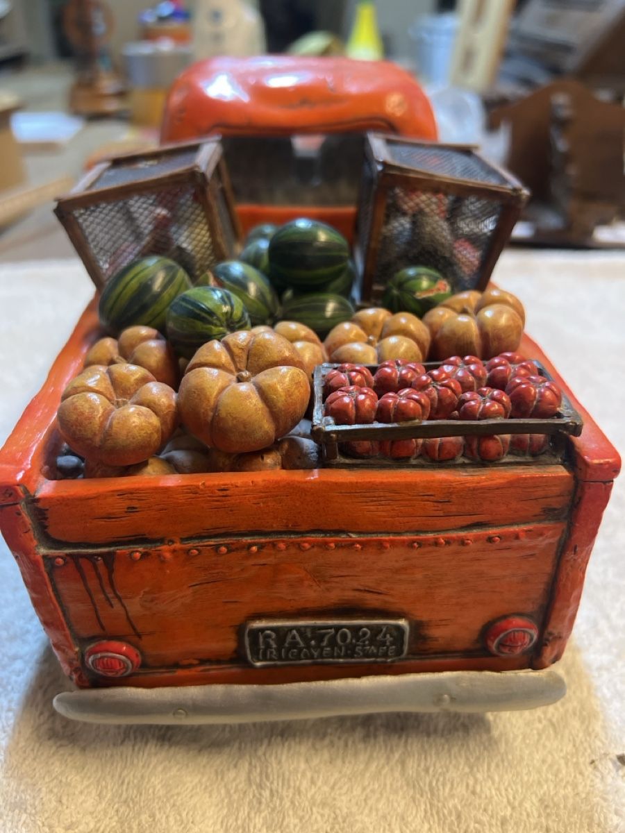 Statuette: Limitierte Kunst Farmer Auto(S) – Usato da Rorschach venduto da TimelessTrading 4