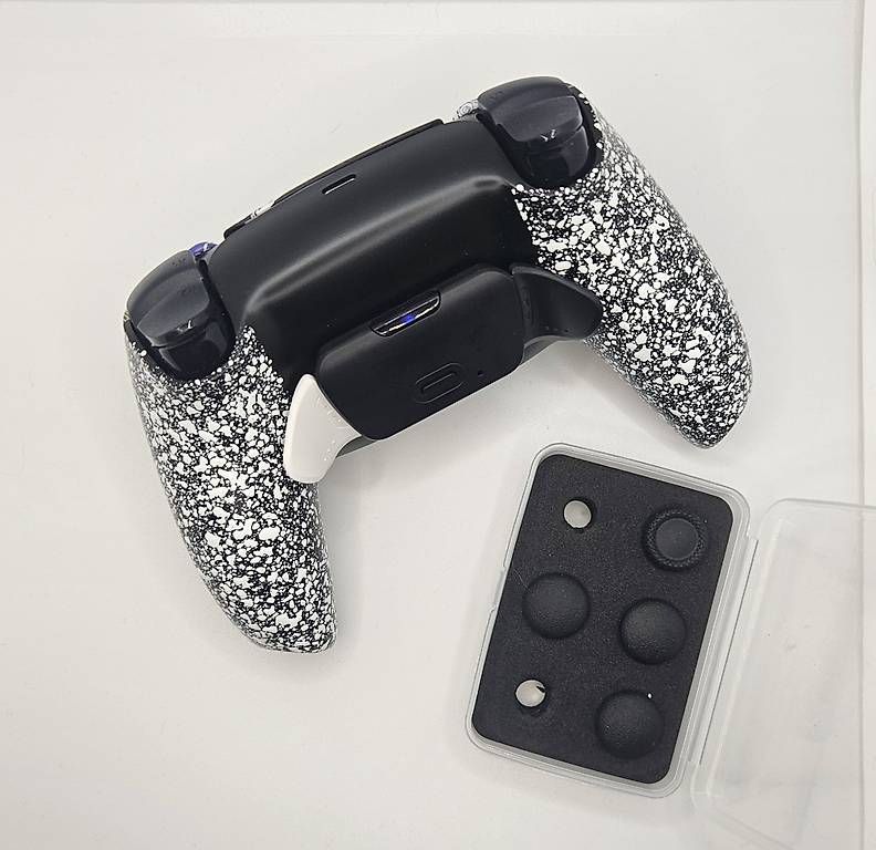 Controller: PS5 Scuf Controller Naruto Jiraya TMR Hall Sticks MouseClick – Usato da Ebmatingen venduto da RetroVans 2