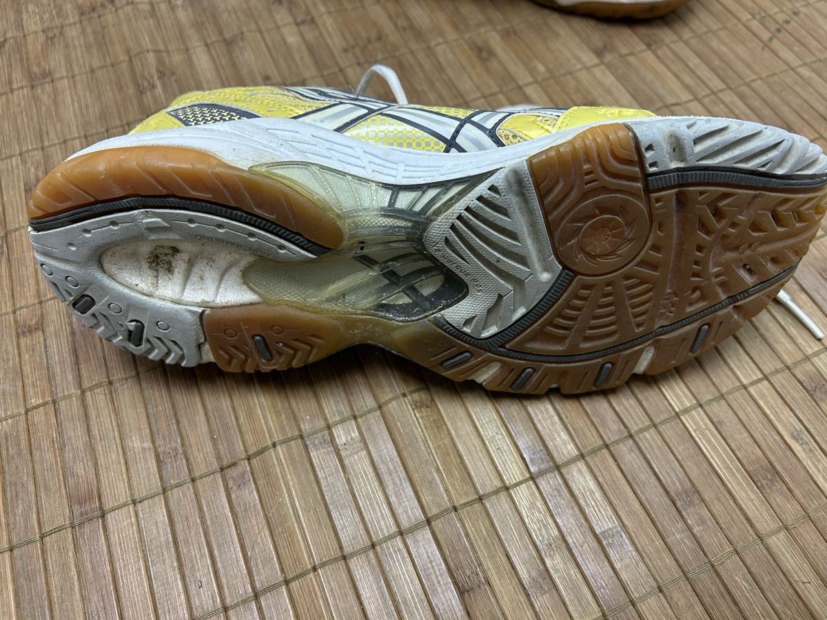 Scarpe da donna: Asics Turnschuhe Gr. 40.5 – Usato da Wohlen b. Bern venduto da Beppe99 2