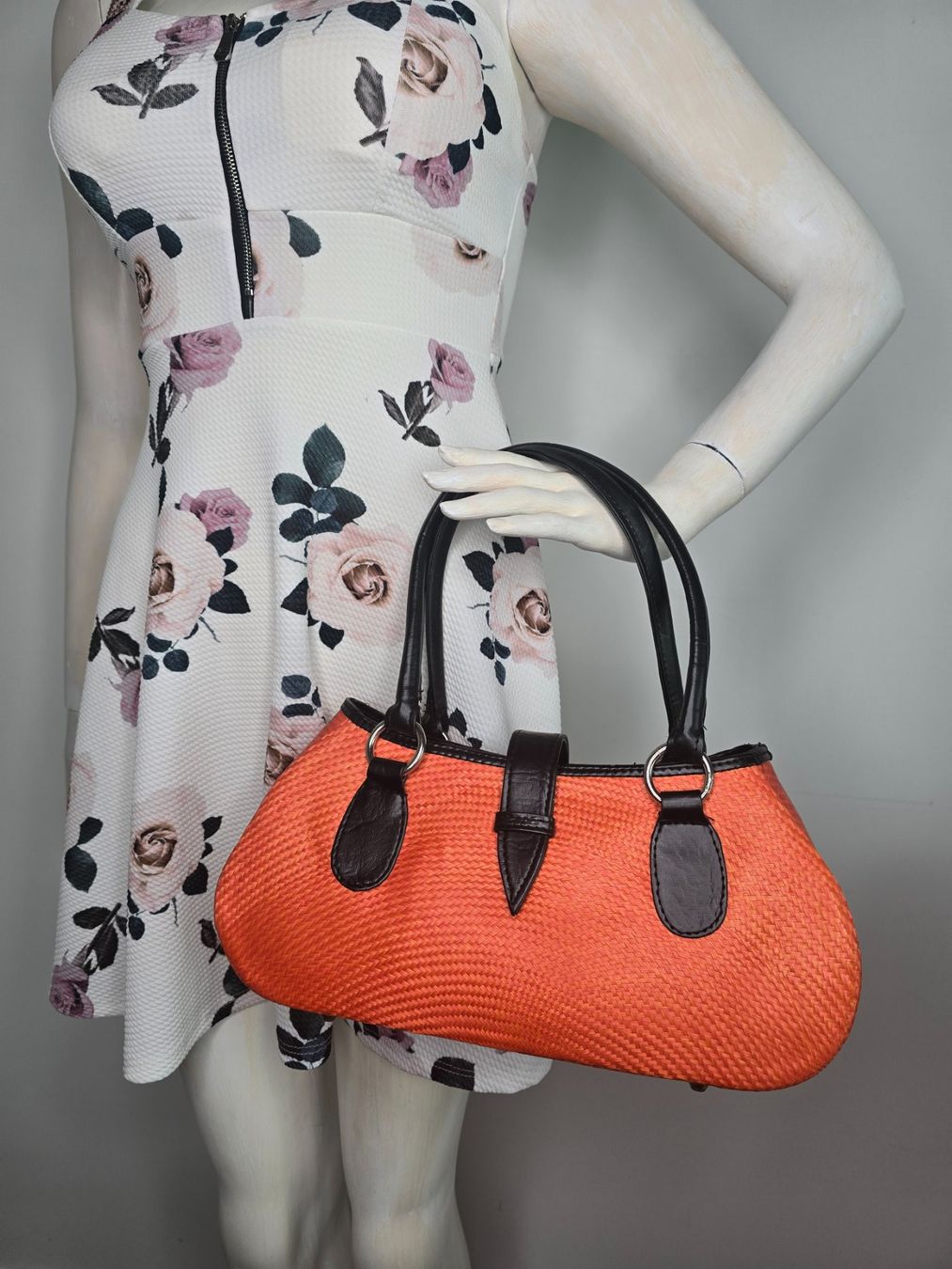 Borse da donna: Damen Tasche neu – Nuovo e nell'imballaggio originale da Heerbrugg venduto da Lulu022020