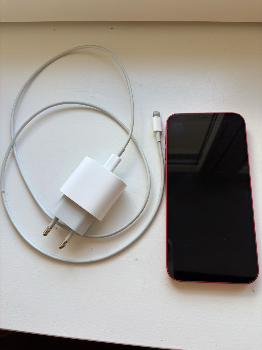 Apple Telefoni cellulari / Smartphones: I phone 12 64GO  – Usato da Malleray venduto da luc_f6ds 2