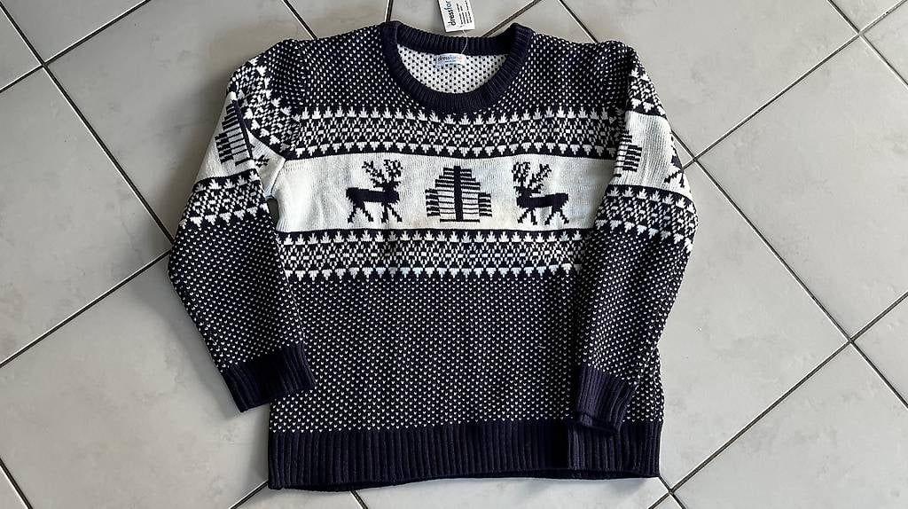Pulls & Sweat-shirts: Weihnachtspullover – D'occasion à Düdingen par Tibi1966