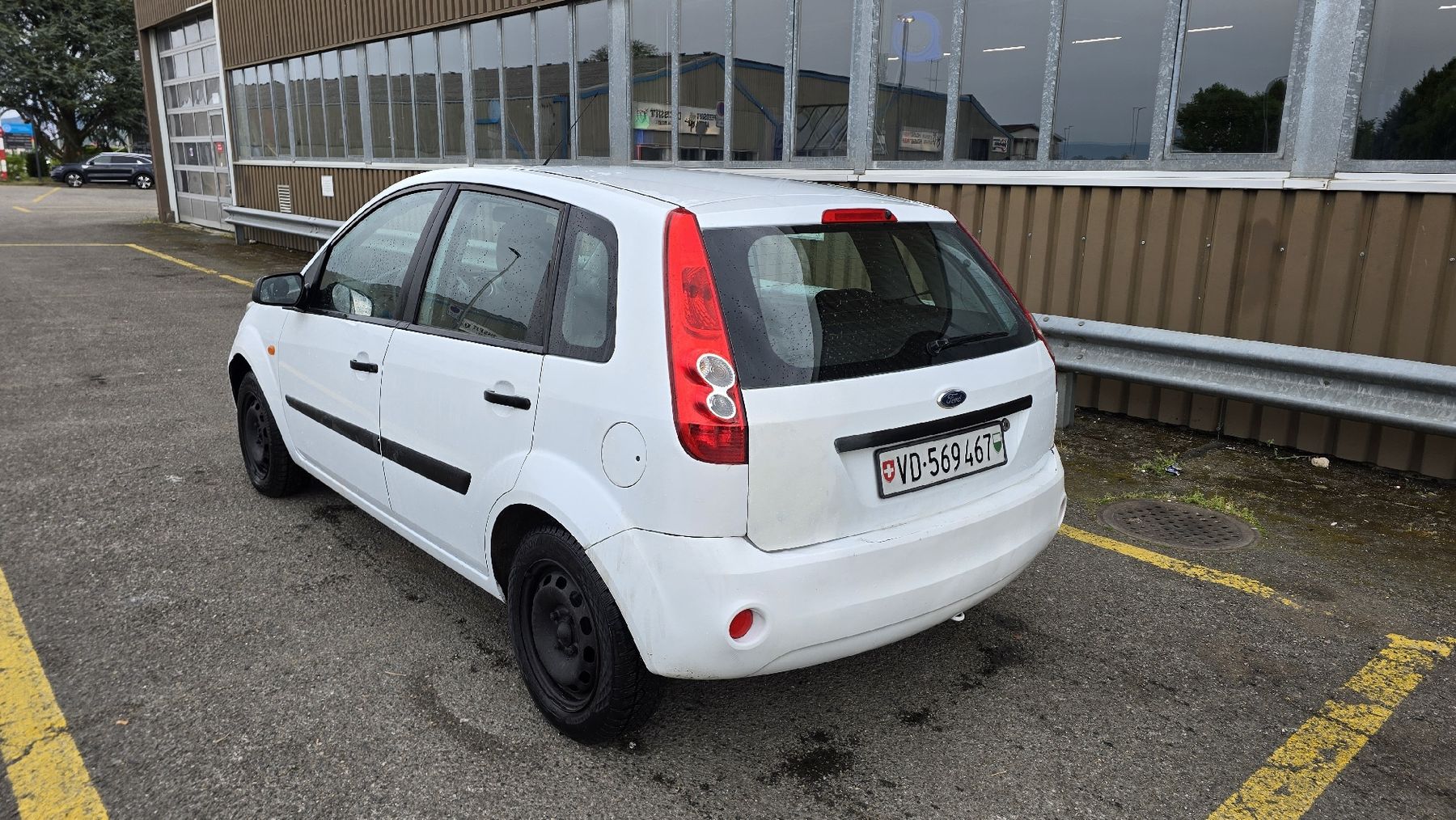 Ford Automobili: Ford fiesta expertisée – Usato da Payerne venduto da dmt_wbm2 3