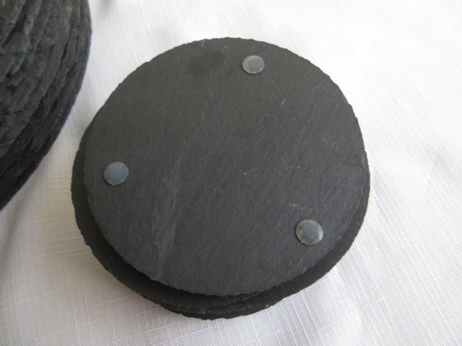 Sottobicchieri: 8 Schieferplatten, 7 Untersetzer, Tischdeko oder Platzteller – Usato da Binningen venduto da Oldfashion 5