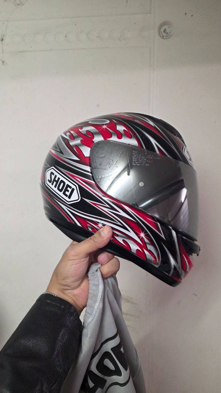 Shoei Caschi & visiere: Motorradhelm Shoei W12 – Usato da Winkel venduto da MoonStar_ZH