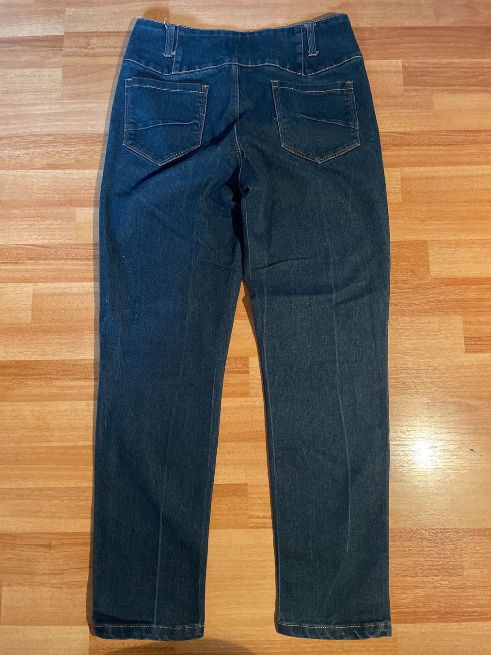 Pantaloni: Hose Collektif Gr. L – Usato da St.Gallen venduto da maierm01 1