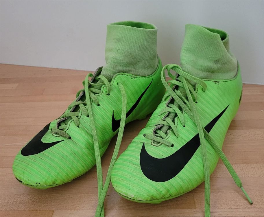 Nike store fußballschuhe neongrün