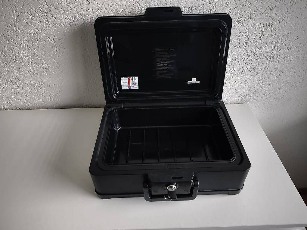 Valigie: Brandschutzkoffer Honeywell – Usato da St. Margarethen TG venduto da andi.h 1