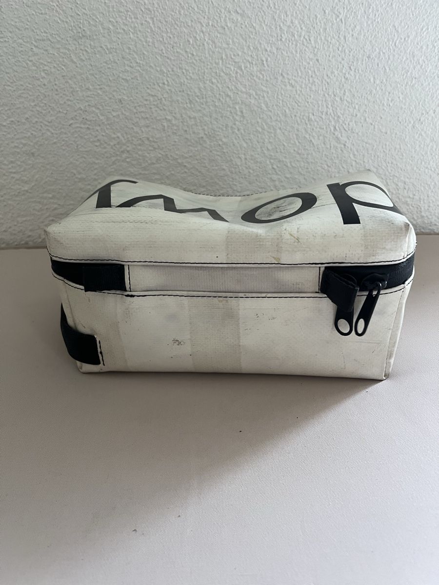 Freitag Altro in Scrittura & Disegno: FREITAG Etui / Necessaire – Unikat – Usato da Thalheim venduto da karmabis_ 1