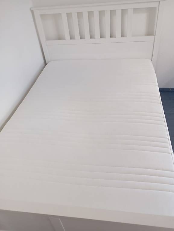 Letti: Bett 140x200cm inklusive 2 top Lattenroste – Usato da Neunkirch venduto da Mi_Munggeli 1
