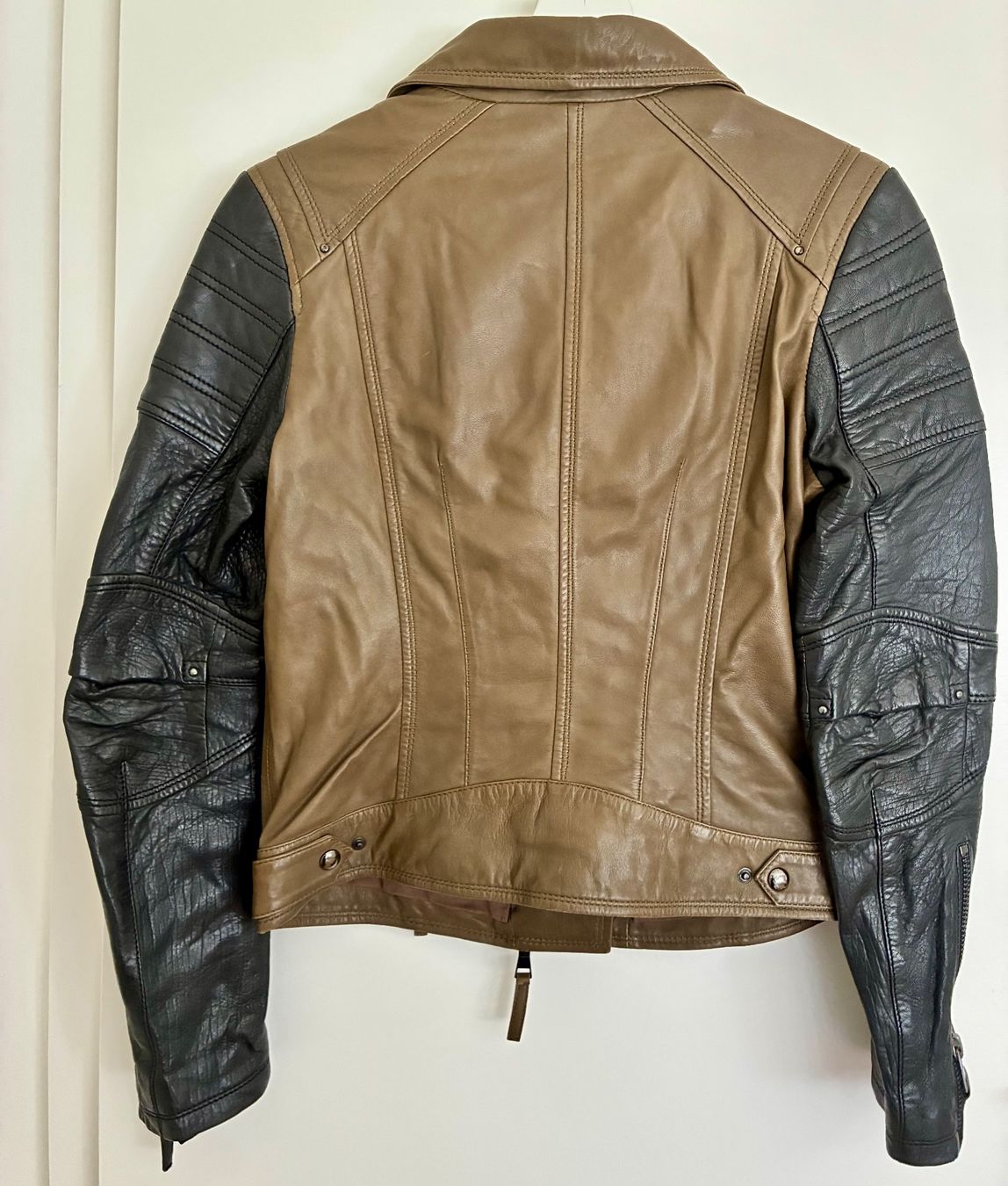 Giacche: Urbancode London Lederjacke – Nuovo (secondo la descrizione) da Zollikon venduto da vivienneberger 2