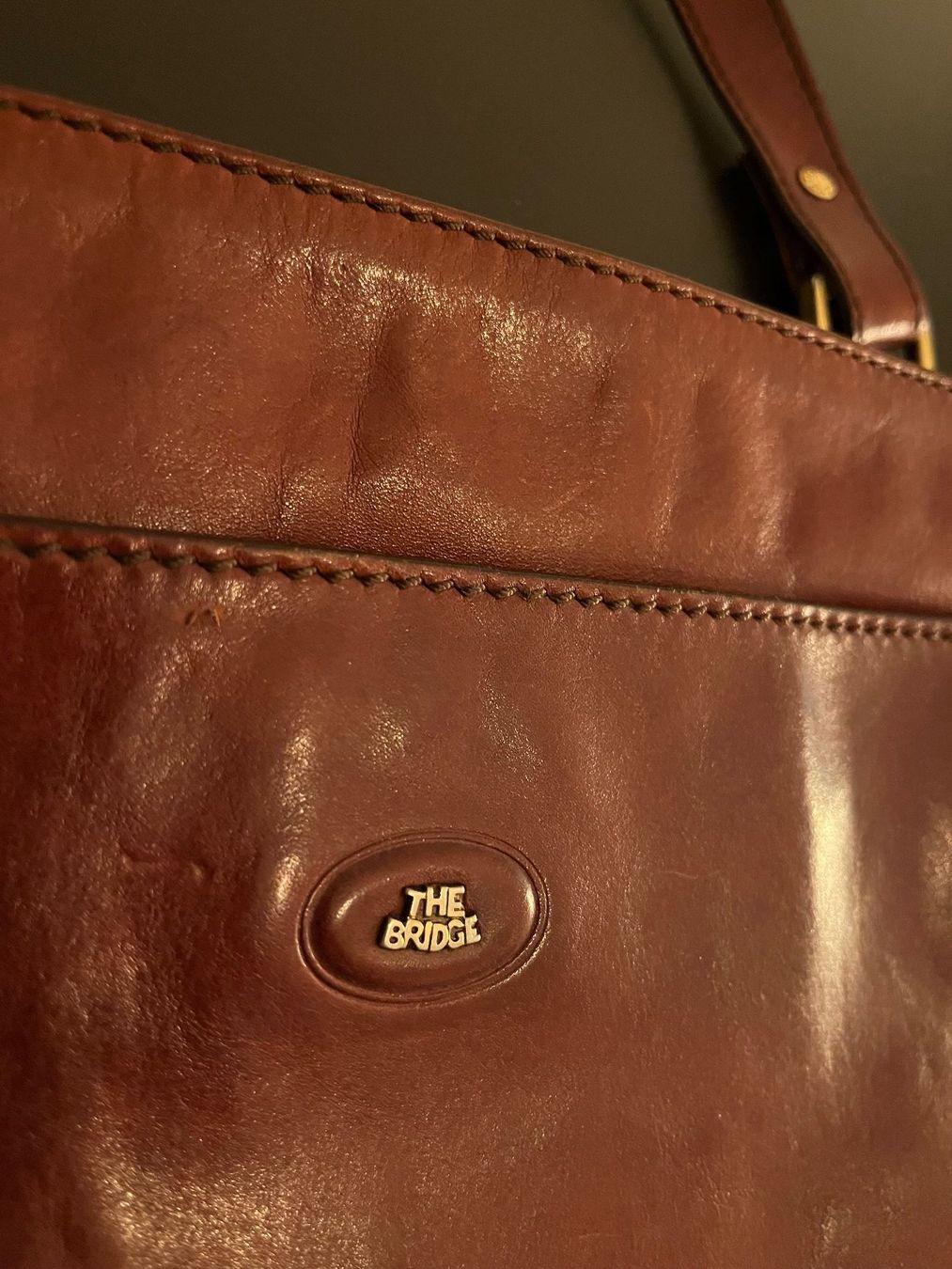 Altro in  Abbigliamento & Accessori: Leather shoulder bag /Umhängetasche  - The Bridge – Usato da Zürich venduto da KeyboardStep 1