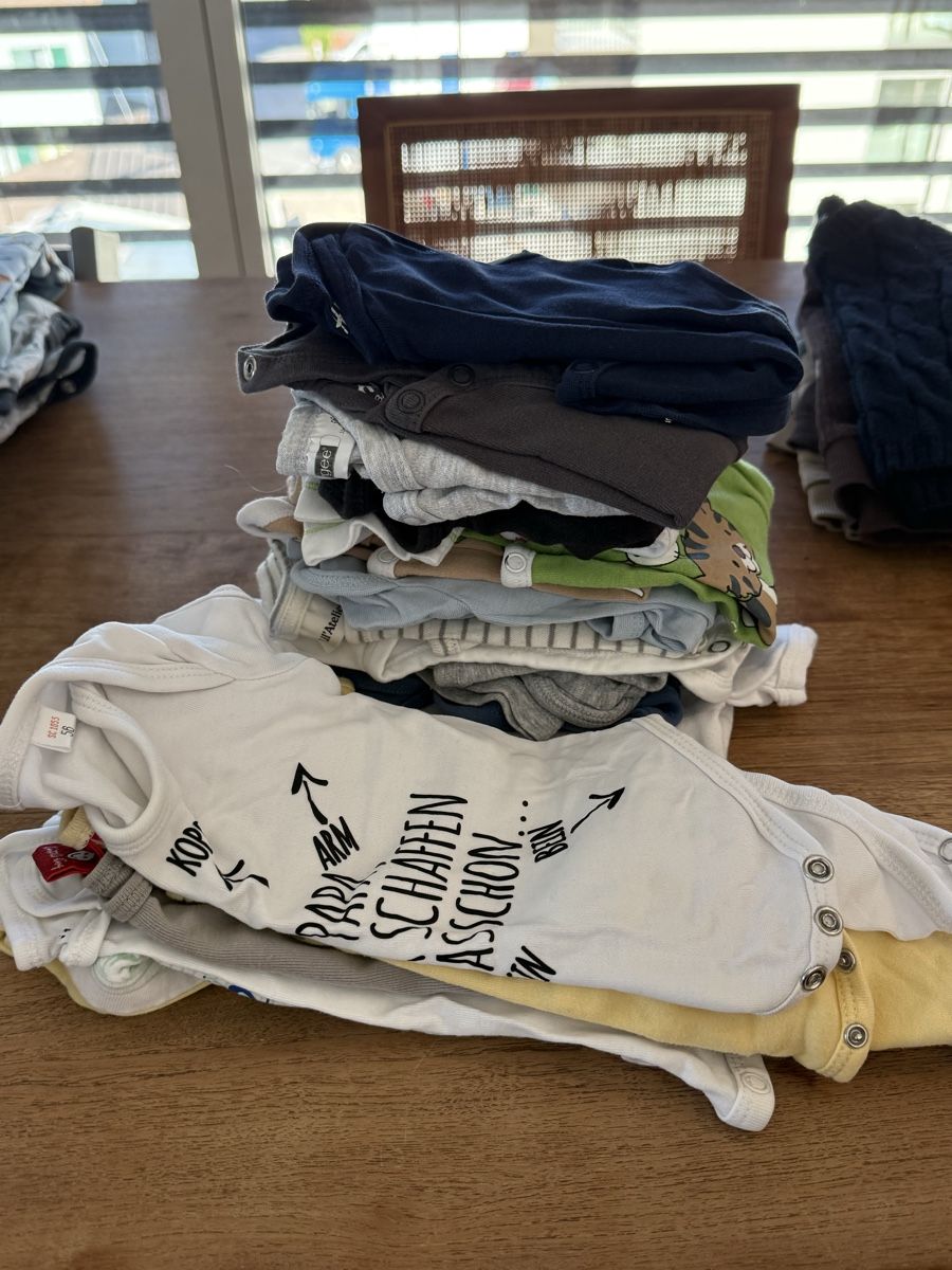 Lotti & Set di vestiti: Paket mit Baby Kleider Gr.56 Junge – Usato da Baar venduto da LiliMM 3