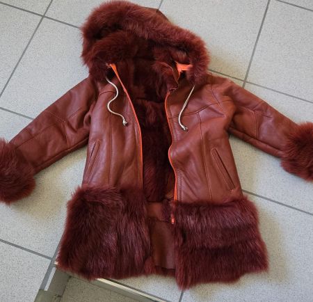 Kinder Jacke / Lederjacke mit Pelzbesatz, Grösse 120/130