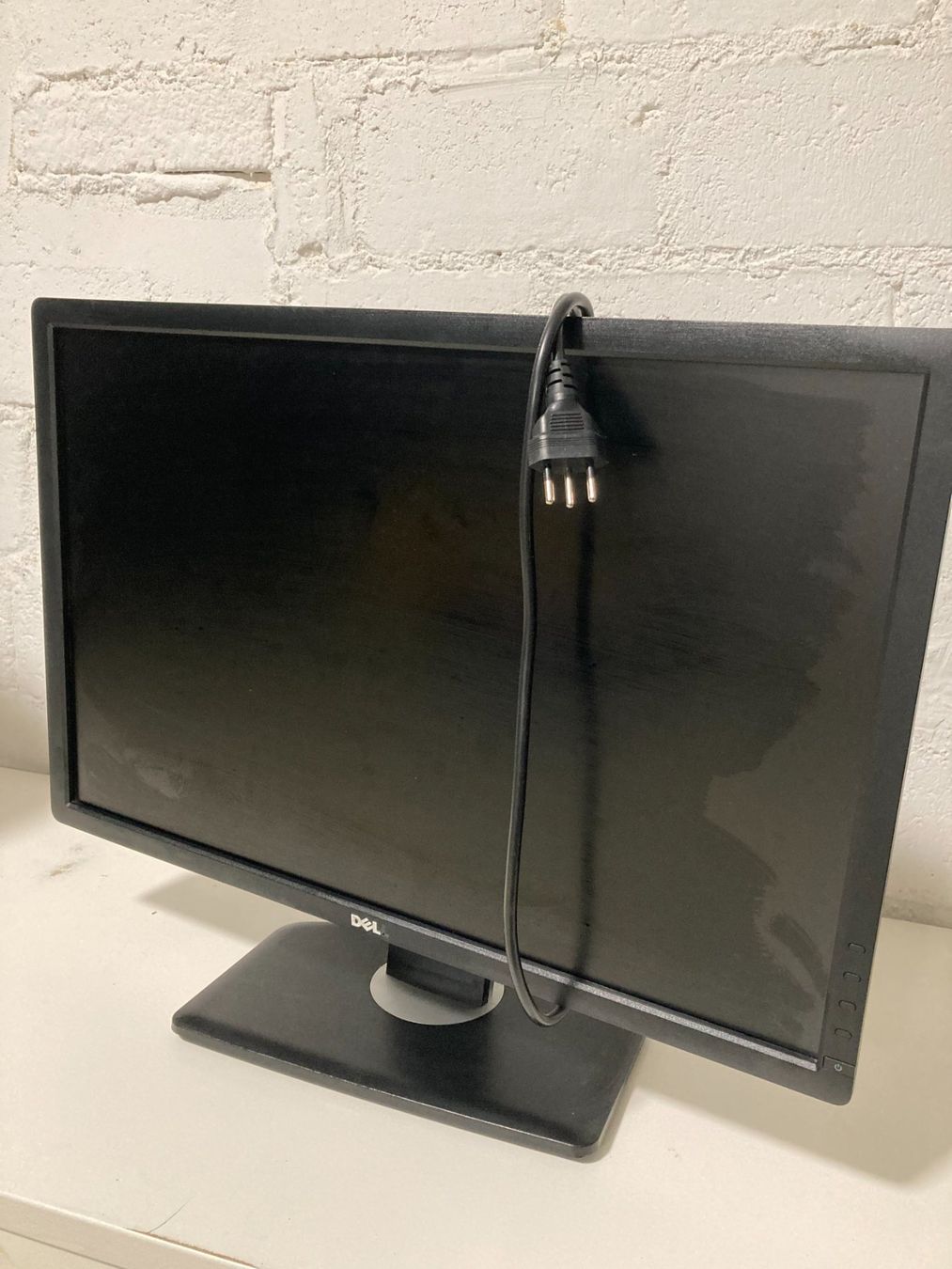 Dell Monitor: Bildschirm - Dell UltraSharp U2412Mb – Usato da Hinterkappelen venduto da deev