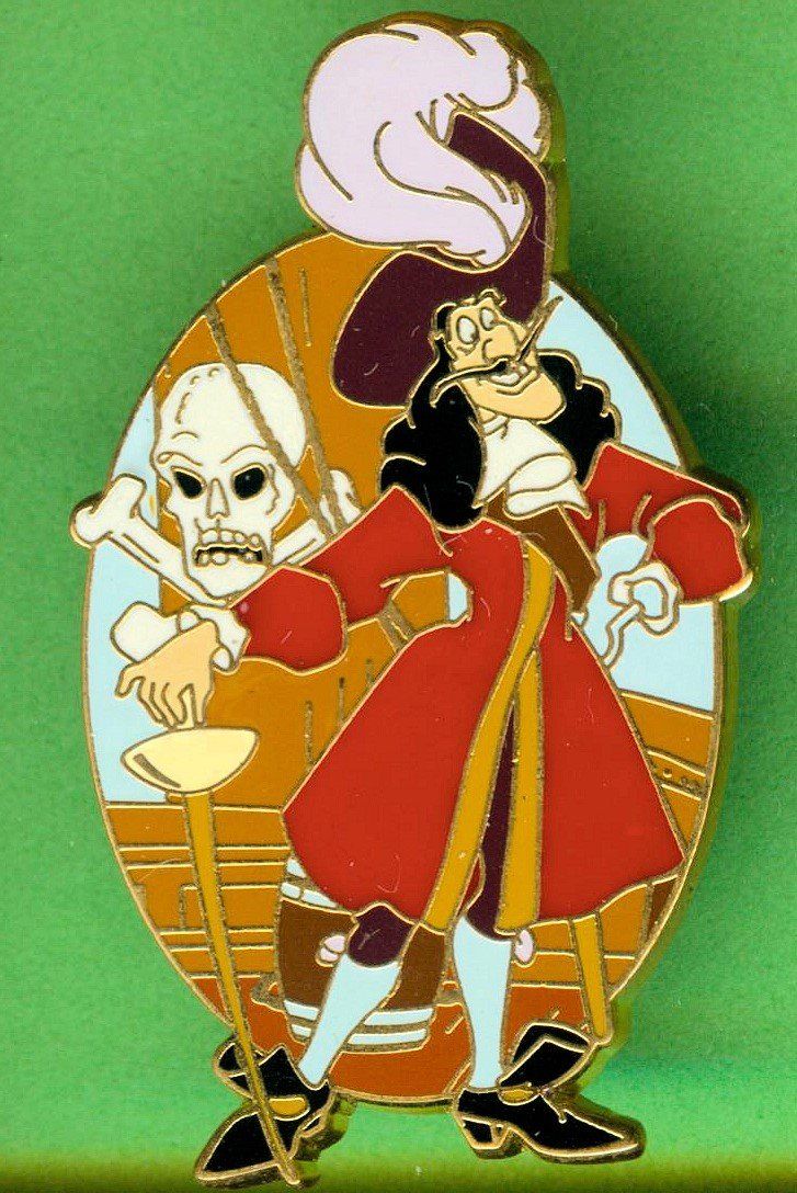 Disney Placchette & Badge: DISNEY  Käpten  HOOK – Usato da Winterthur venduto da Sammleroase