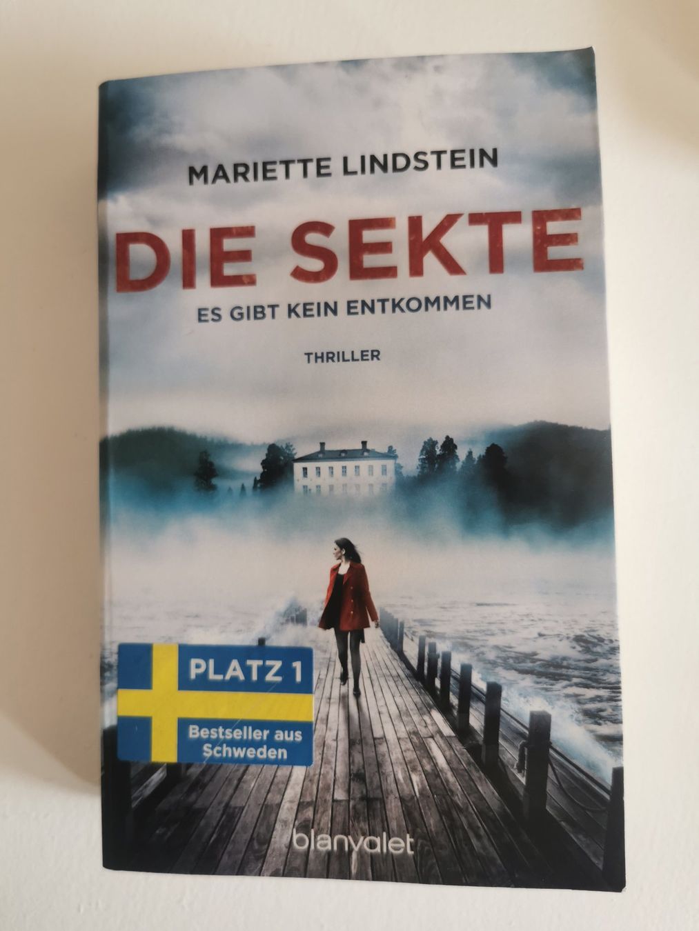 Bücher: Die Sekte - Mariette Lindstein – Gebraucht aus bern von jeannie2006 2